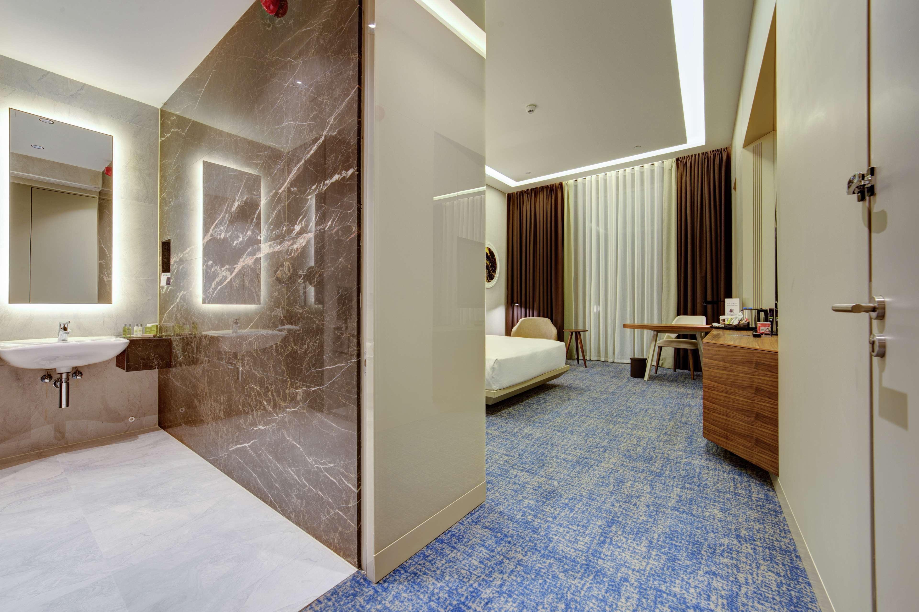 ดับเบิลทรี บาย ฮิลตัน อาดานา Hotel ภายนอก รูปภาพ